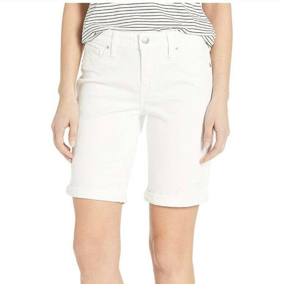 Lucky Brand Women's Mid Rise Bermuda Short size 2/26 - Picture 1 of 2
